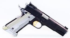 MONARCH 2 for 1911 – short grips + magwell - Image 6